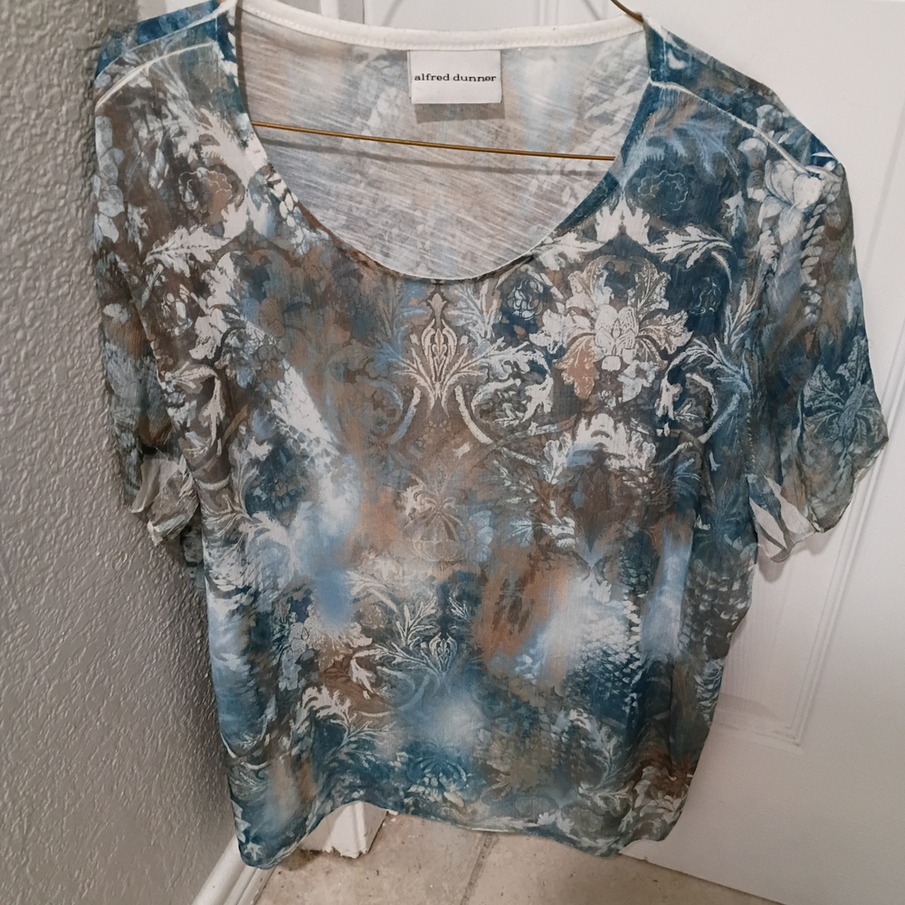 Alfred Dunner Floral Blue and Brown Short Sleeve Top
